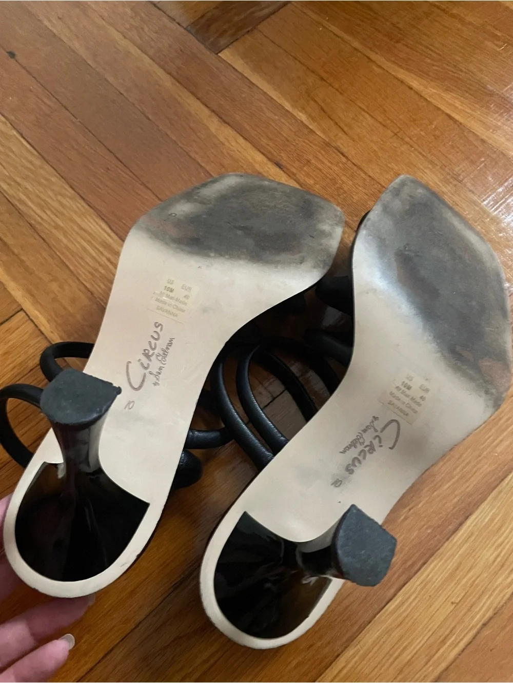 Neutral Capsule Essentials Bundle: 3 Shoes (Sz 10) and 2 purses